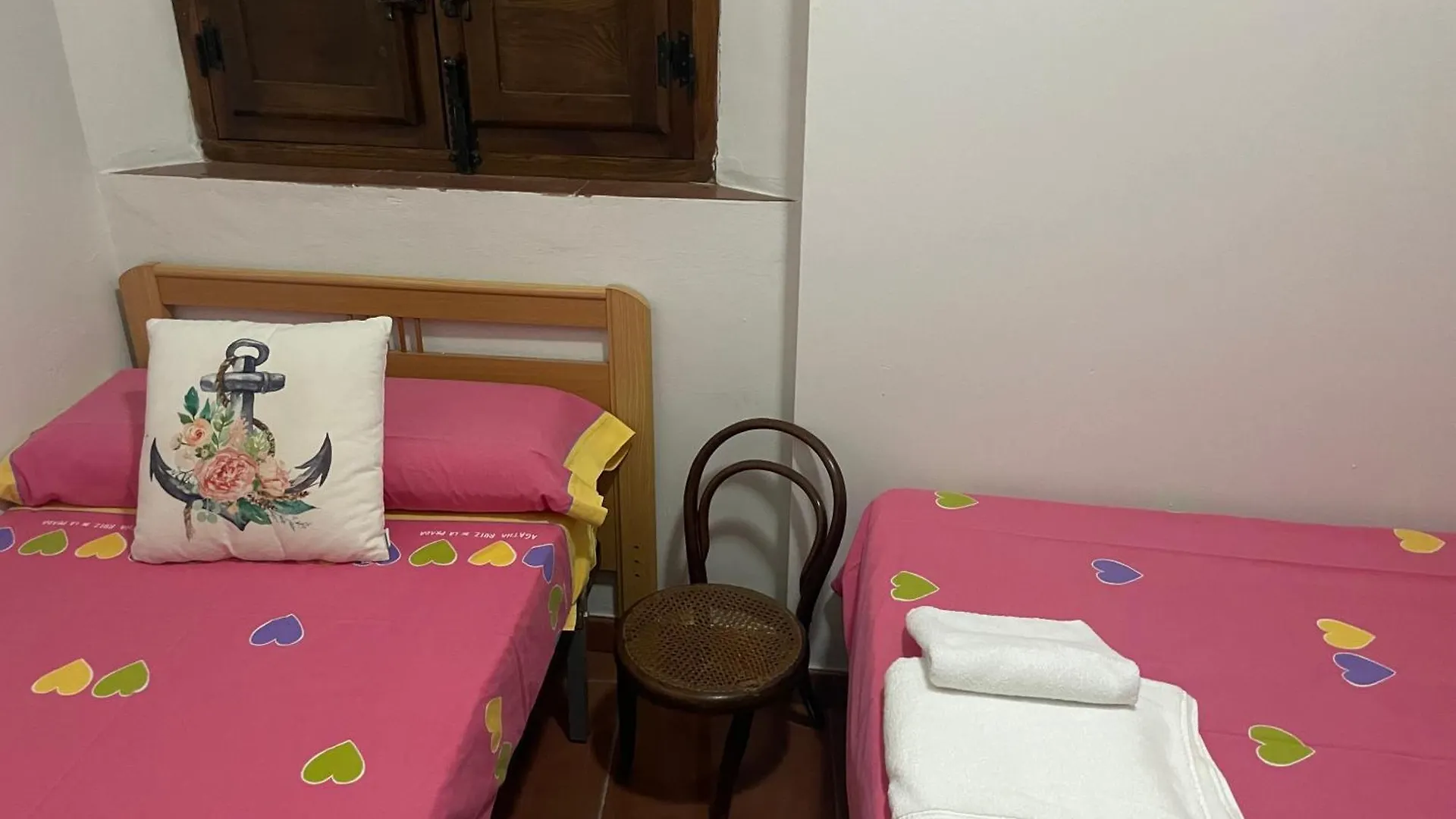 Palacete Magistral Dominguez Habitaciones 瓜迪克斯 0*,  西班牙
